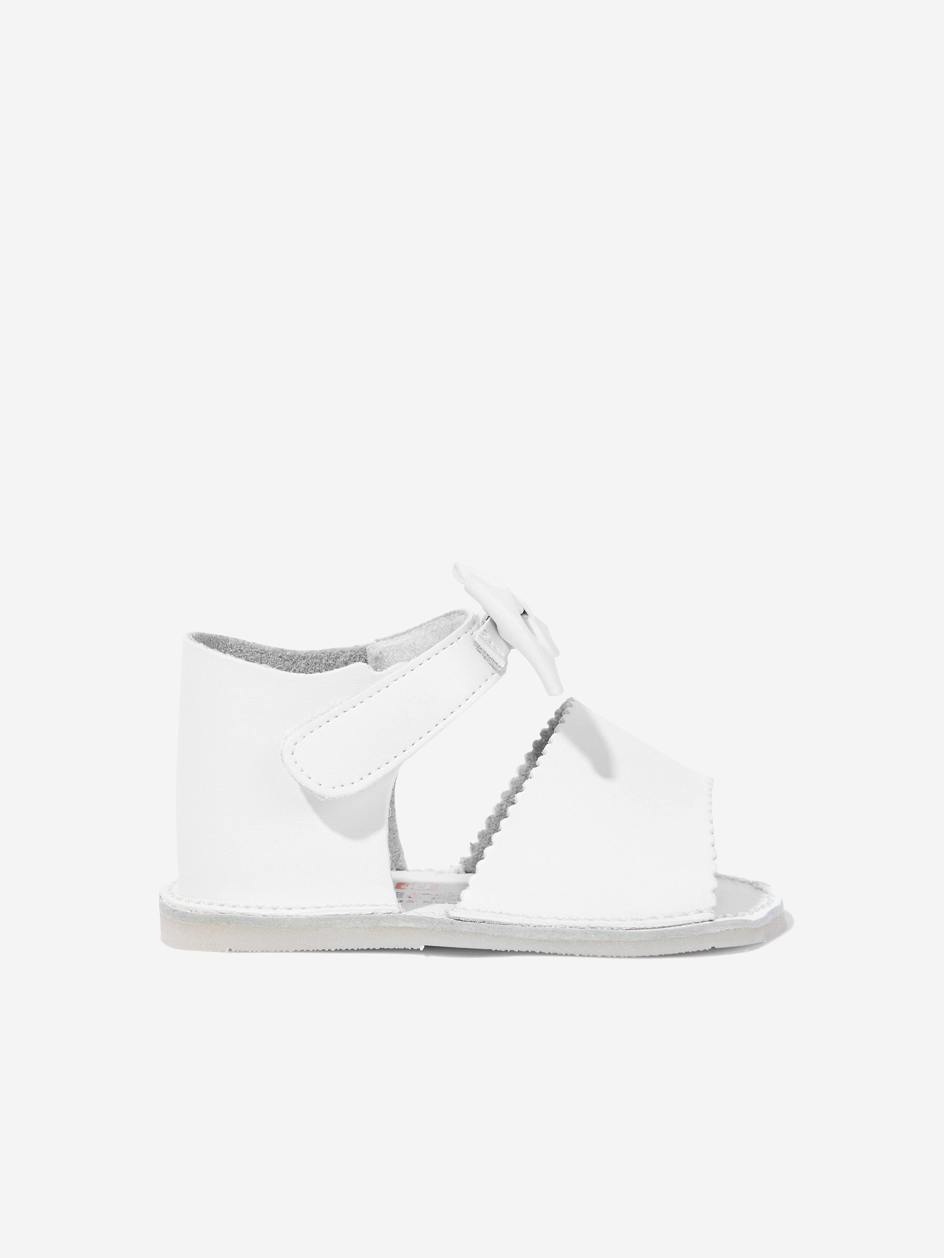 Andanines Andanines Baby Girls Bow Sandals in White Childsplay