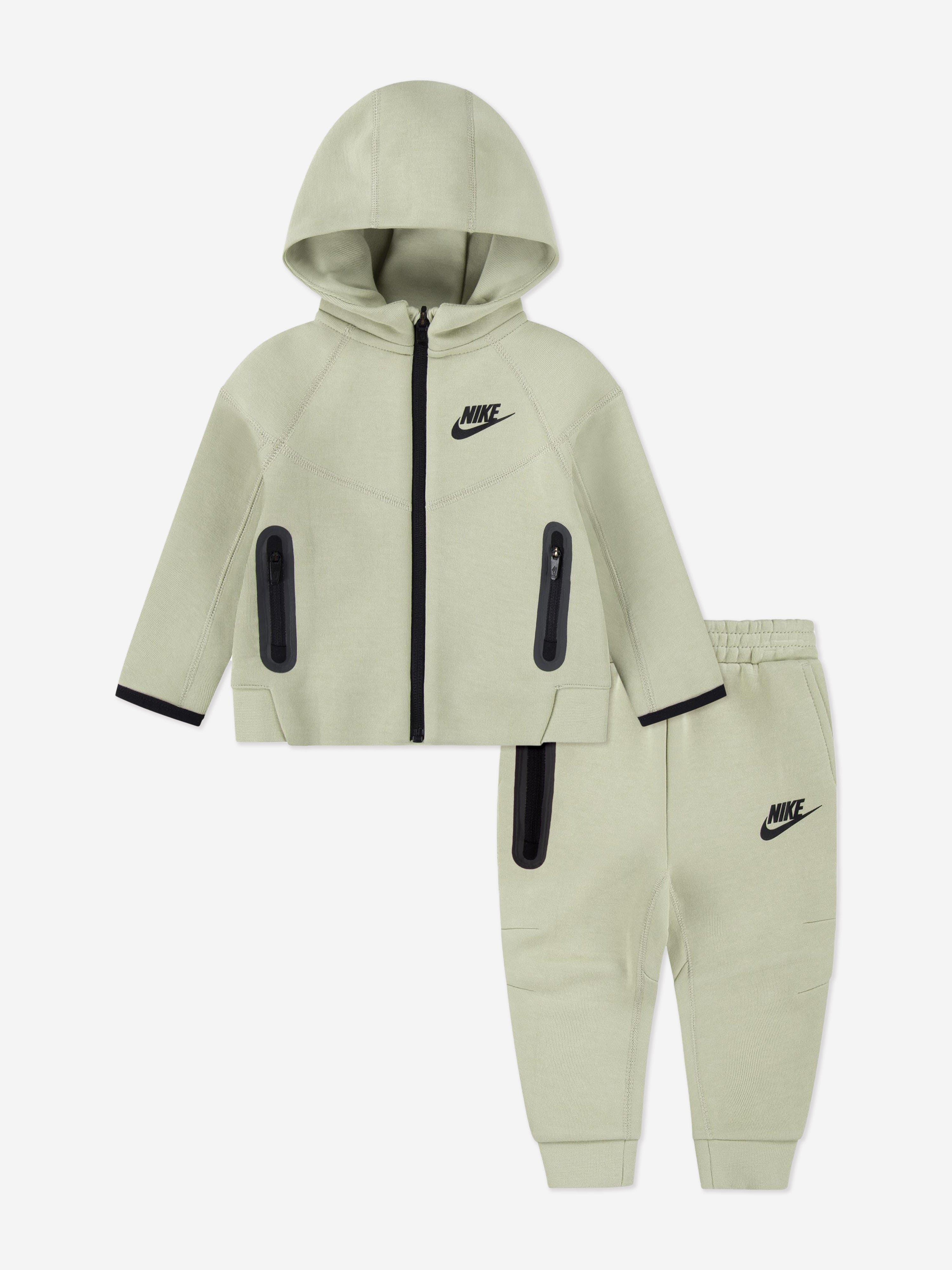 Tech Fleece Cheap Junior Tracksuits Buy Nike Tech Tracksuit Boys Deals
