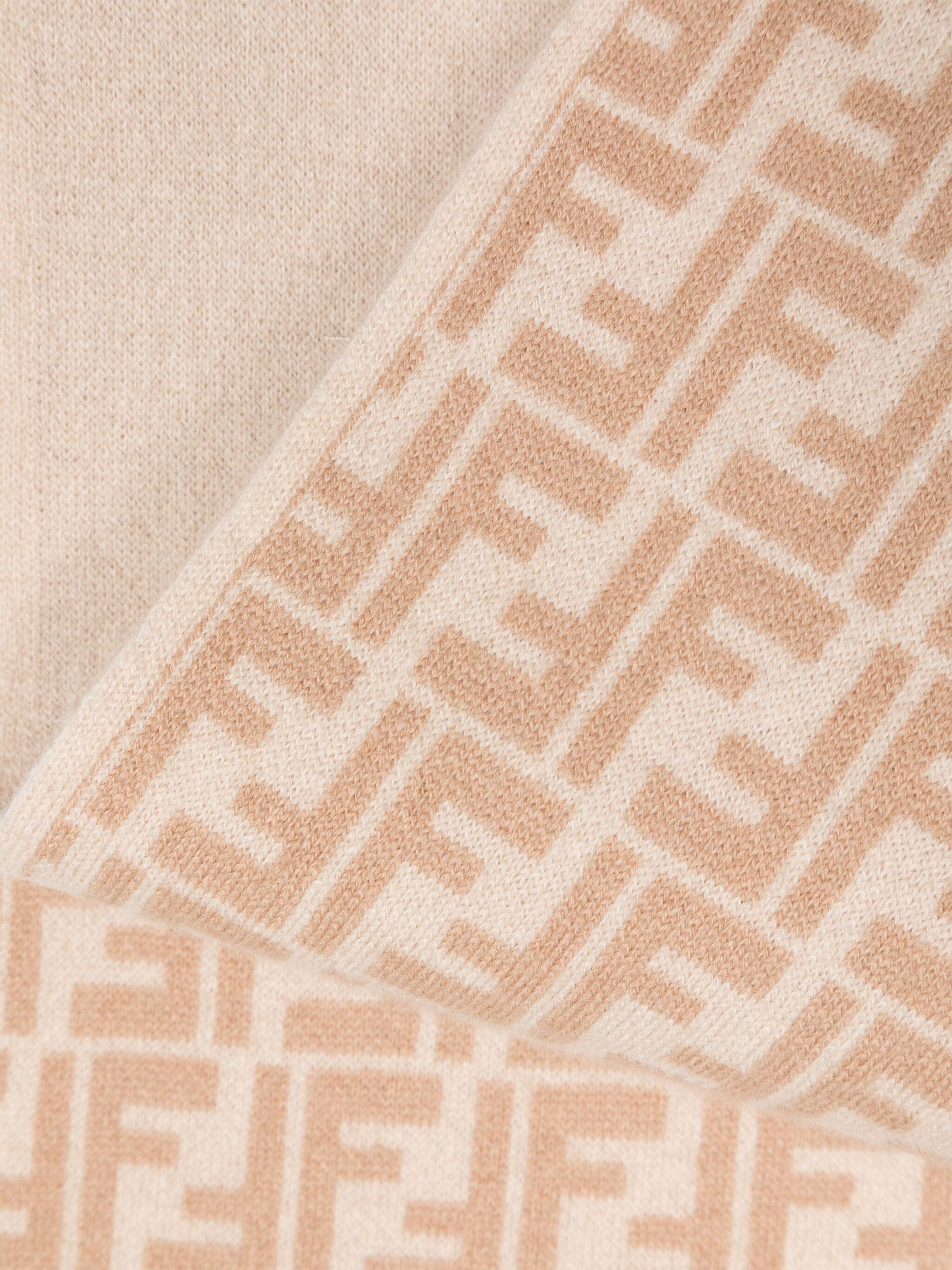 Fendi Kids Fendi Kids Wool FF Reversible Scarf in Beige