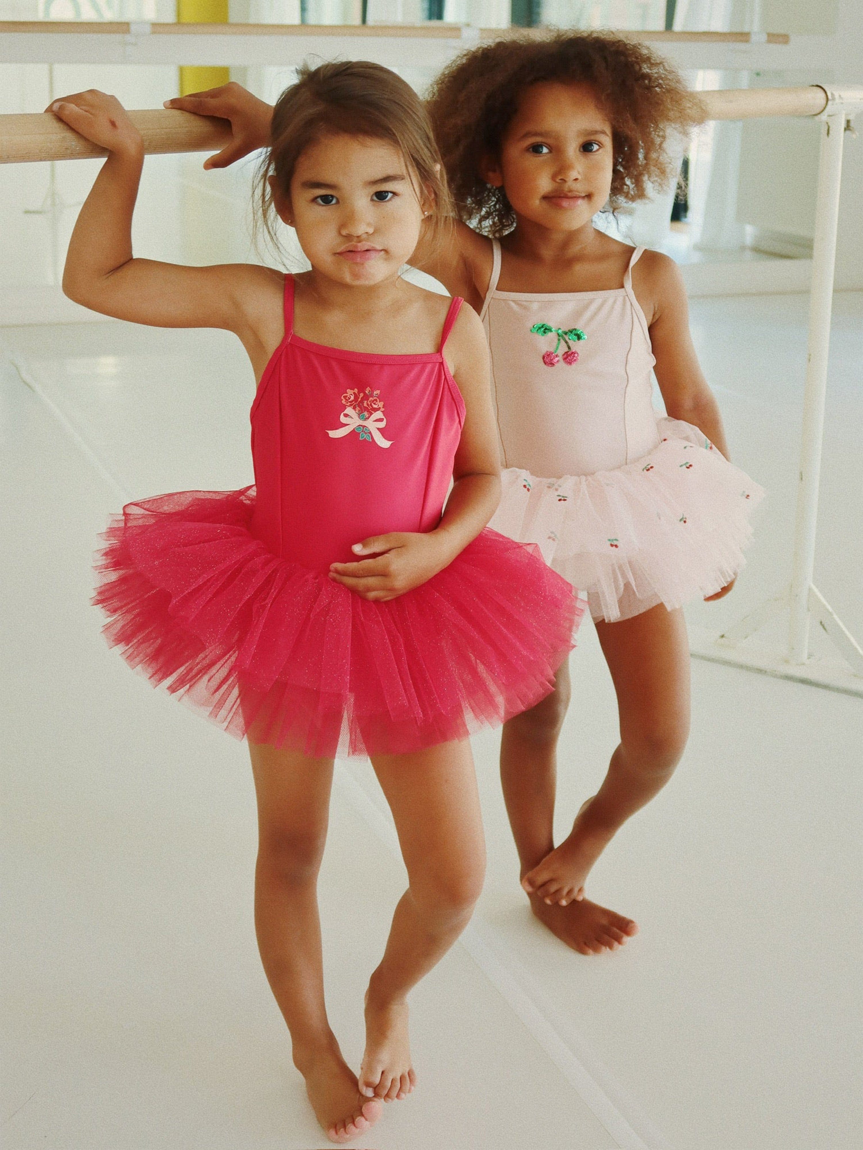 silk red dress short Red Short Prom Dresses, Mini Homecoming Dresses, Mini Red Short Formal   morievent