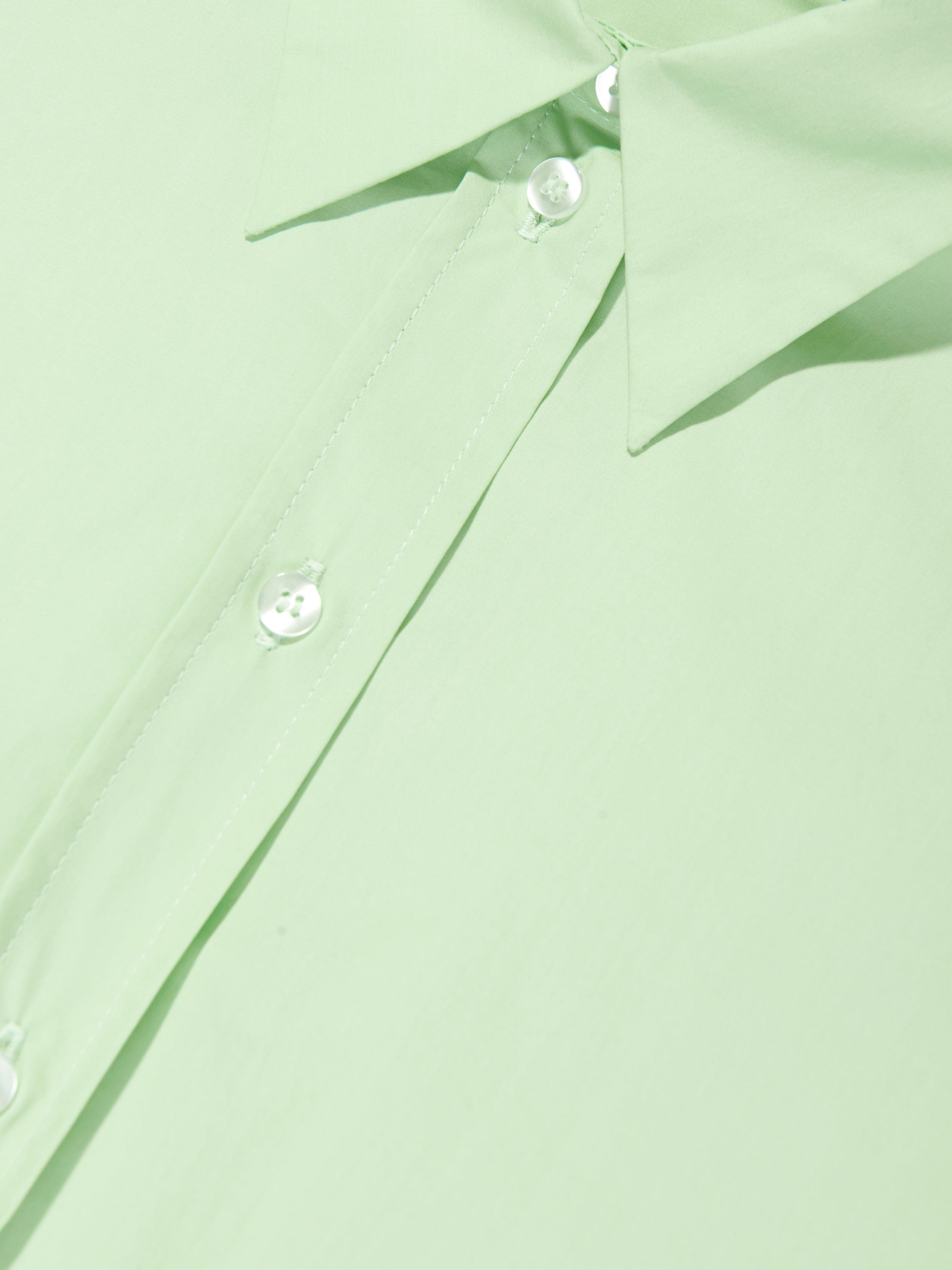 MM6 Maison Margiela Kids Cropped Poplin Pleated Back Shirt in MM6 Maison Margiela Kids Cropped Poplin Pleated Back Shirt in