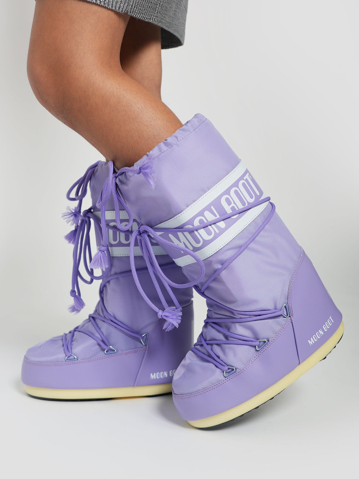 Moon Boot Purple Logo Snow Boots Size 42-44 EU MOON BOOT Icon Low shell snow boots | NET-A-PORTER main image 2