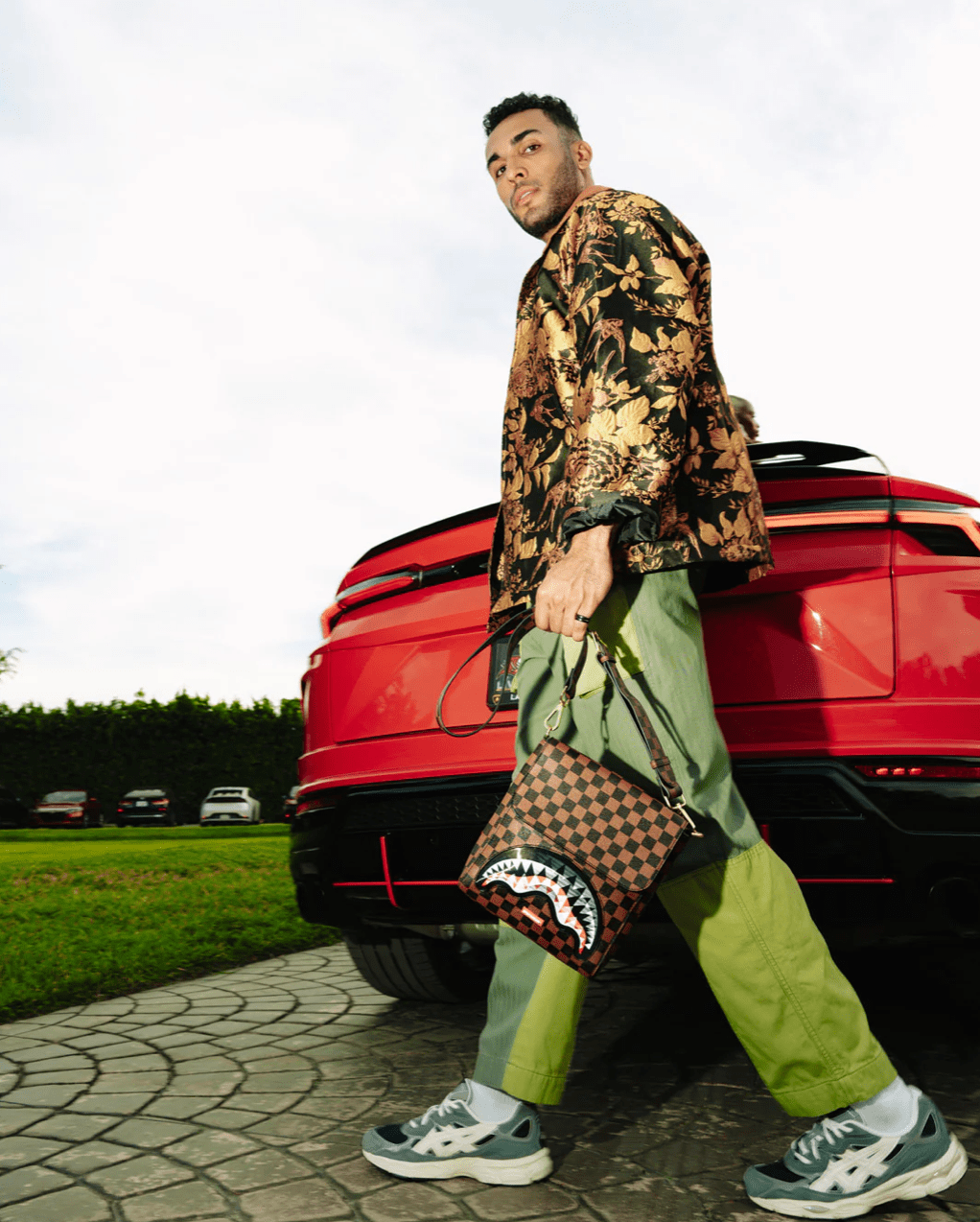 Sprayground Kids Sip Lenticular Chomp Messenger Sling Bag in Brown