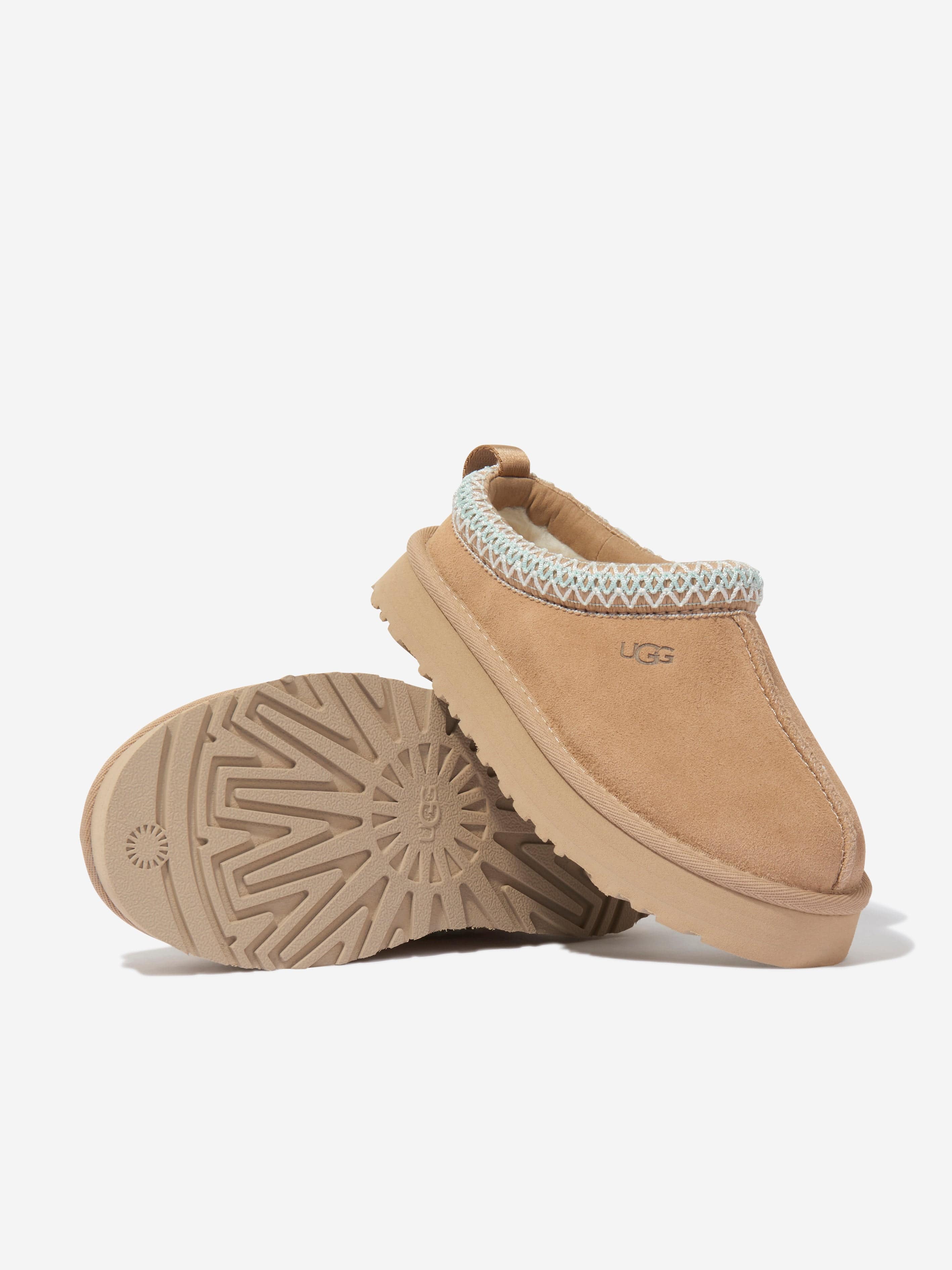 UGG TAZZ ベージュ 厚底 26cm UGG TAZZ ベージュ 厚底 26cm